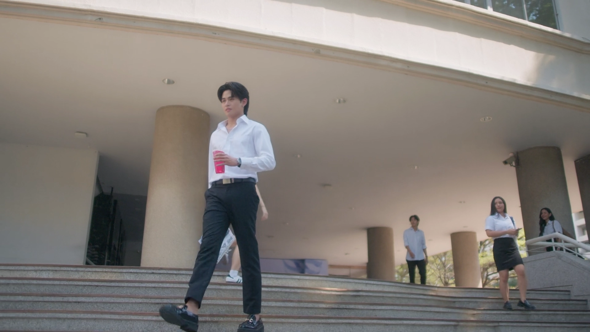 Dhurakij Pundit University