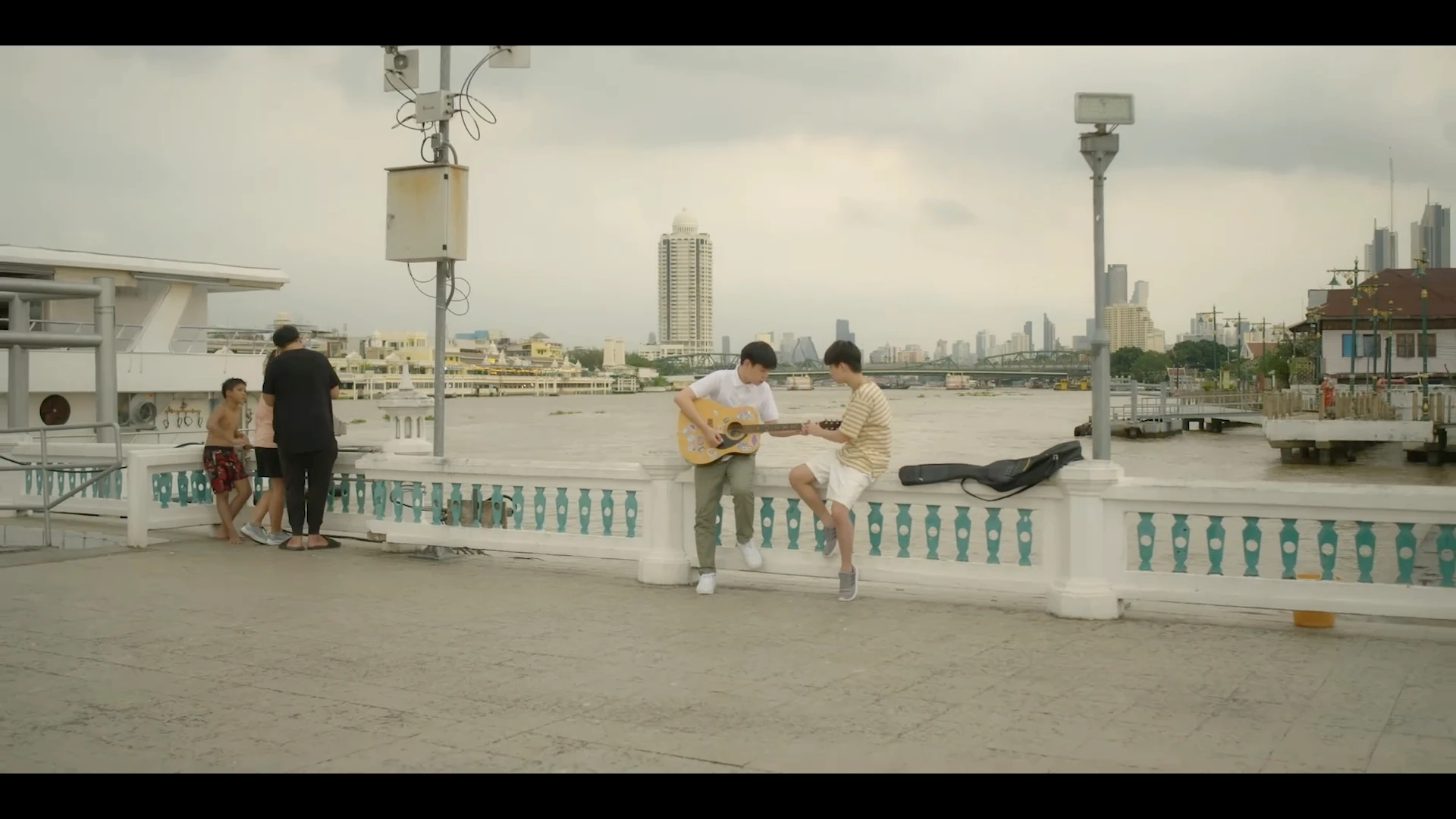 Wat Kalayanamit Pier